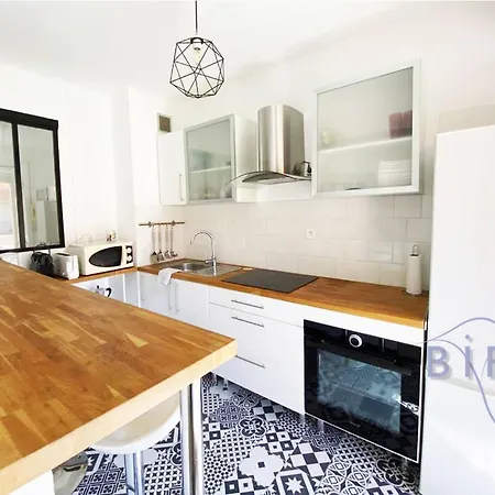 Bright Flat Near To The & Harbor Apartamento