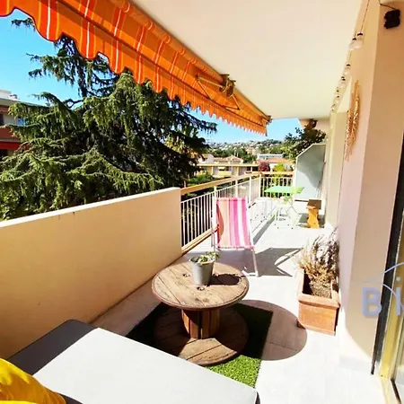 Lejlighed Bright Flat Near To The & Harbor