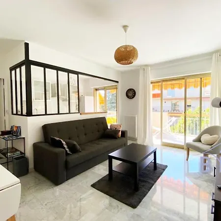 Bright Flat Near To The & Harbor شقة سا لُرون دو فار