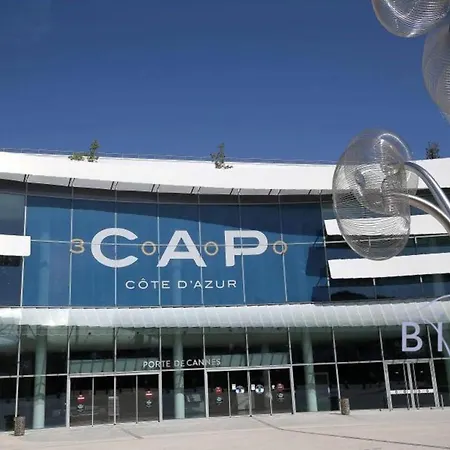 Bright Flat Near To The & Harbor * Saint-Laurent-du-Var